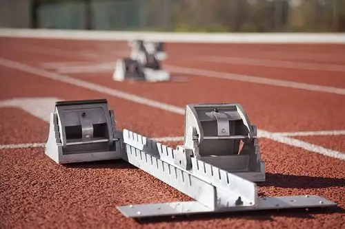 起跑器,赛道