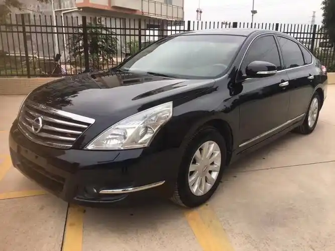 09年日产天籁自波25v6发动机车况