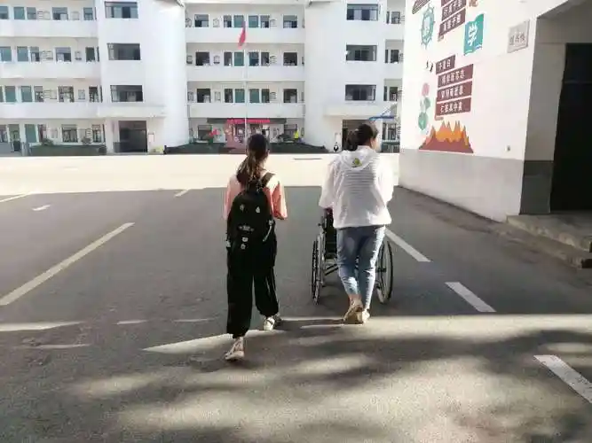 安徽师大学子三下乡:相遇终有时,不负蔚然行_社会实践_大学生实践新闻