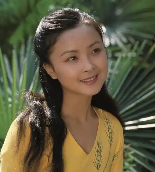 周洁最后时刻从美国高价包机回国,回国3天后离世,一生都无子女_舞蹈_