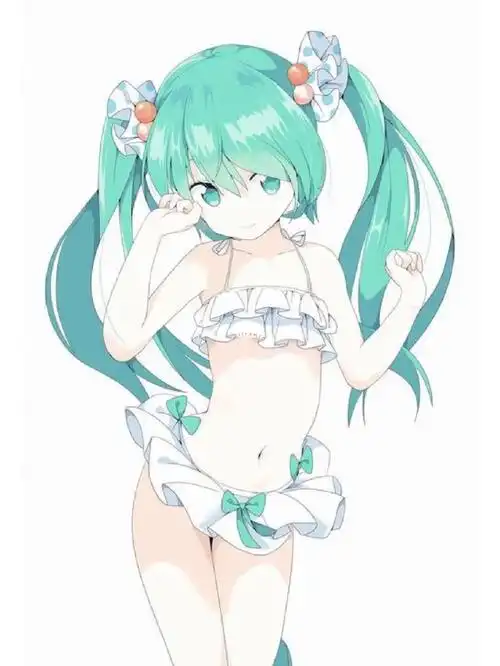 泳装初音