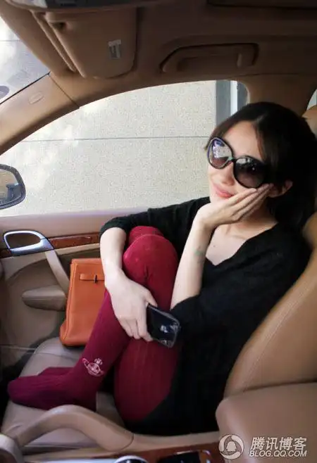 【拍拍画报】网络最美辣妈韦雪超嫩私房照