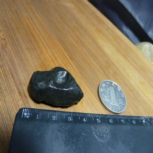 4019号 新疆哈密地表黑泥石 聚宝盆天然奇石原石