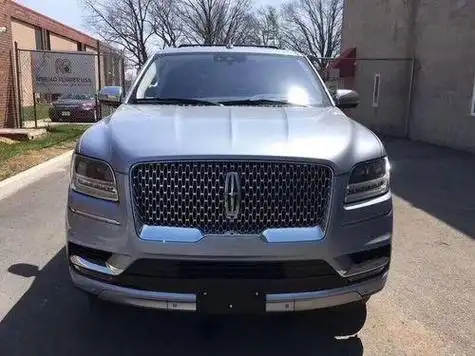 跟林肯车标相像的车是哪一个?