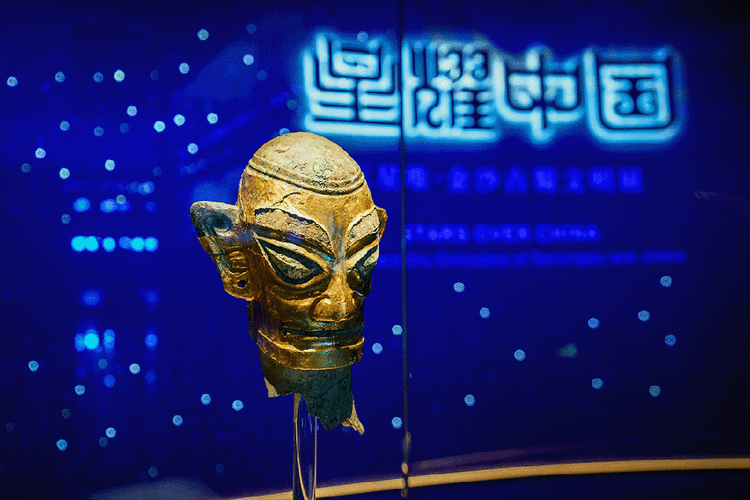 "星耀中国:三星堆·金沙古蜀文明展"在上博东馆启幕_文物_展览_文化