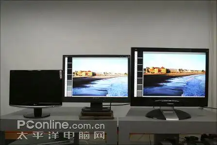 19,24,28英寸宽屏液晶显示器并排对比