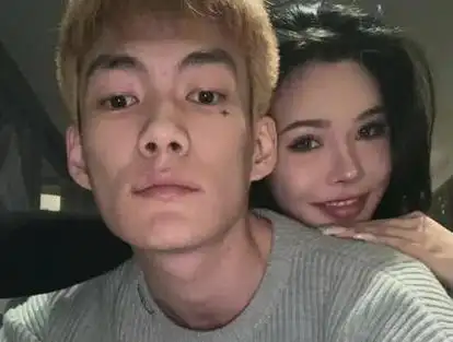 这段文字和那个男人有什么关系呢#中文说唱 #贝贝李京泽 - 抖音