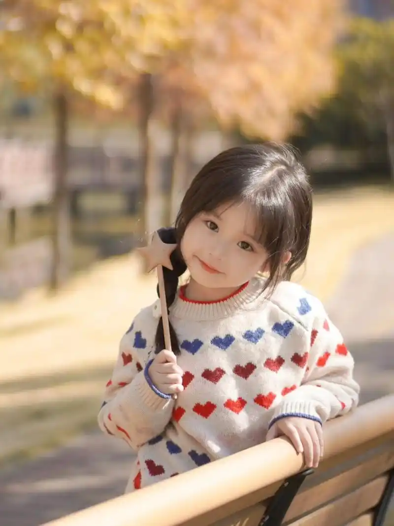 笔记灵感# #人类幼崽可以多可爱# #大眼睛宝宝# #我的日常# #萌娃