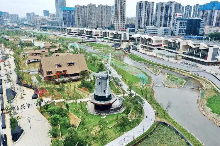 长沙市首个4.0版海绵城市示范公园"溪悦荟"投入运营