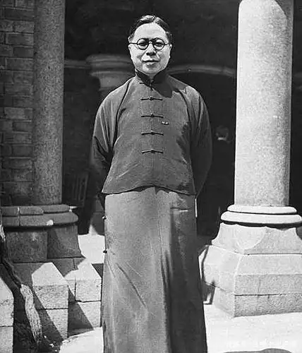 从前清到民国,历经269年,"长袍马褂"为何经久不衰