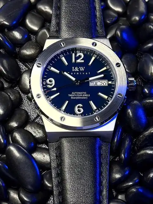 苏有朋代言品牌男人都想拥有的一块机械表