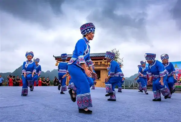 土家族摆手舞(组照2)-胡荣春