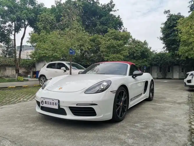 成都2020年7月保时捷7182019款boxster20t白色自动档