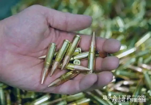 在战场上子弹带的越多越好这样只会死的更快为什么