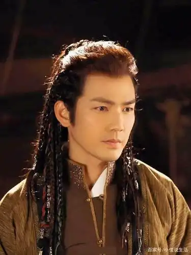 扮上古装的钟汉良,如玉面书生翩翩公子,不愧是古装男神!