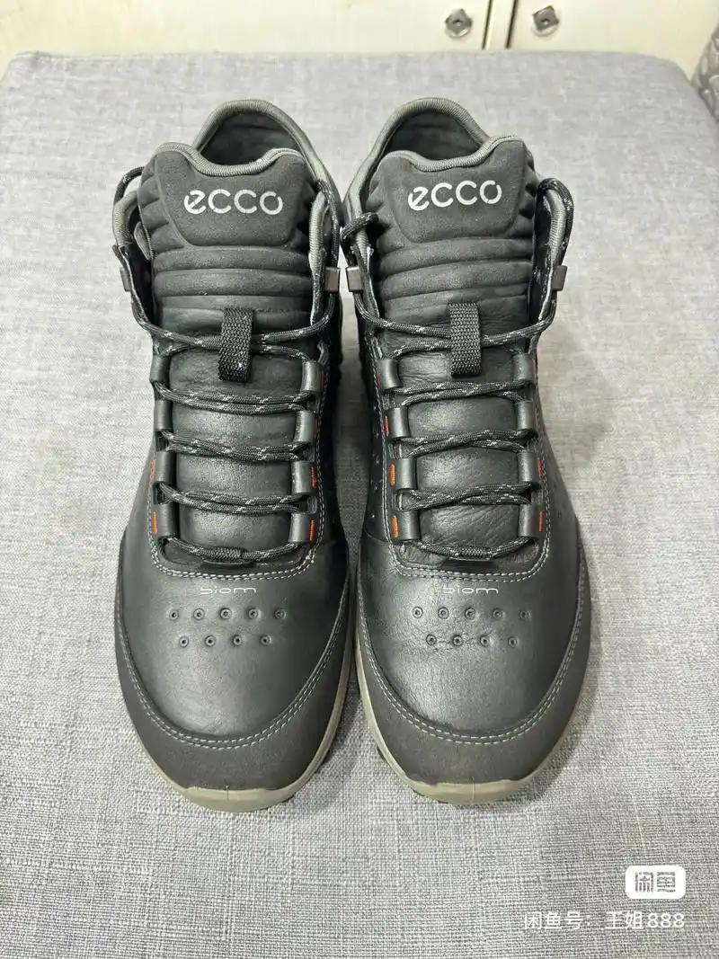 正品ecco爱步42码男士中帮户外运动休闲鞋,健步探险系列