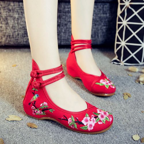 广场舞蹈鞋女老北京布鞋软底民族舞鞋扇子舞红色黑色跳舞鞋汉服鞋