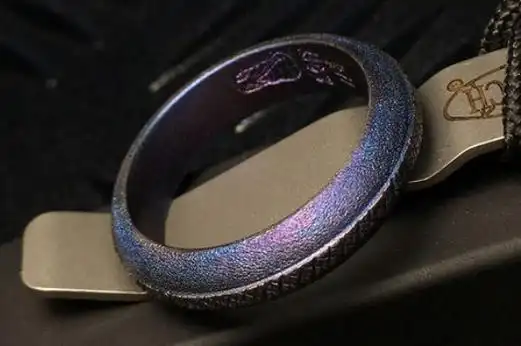 钛合金手镯会掉色吗