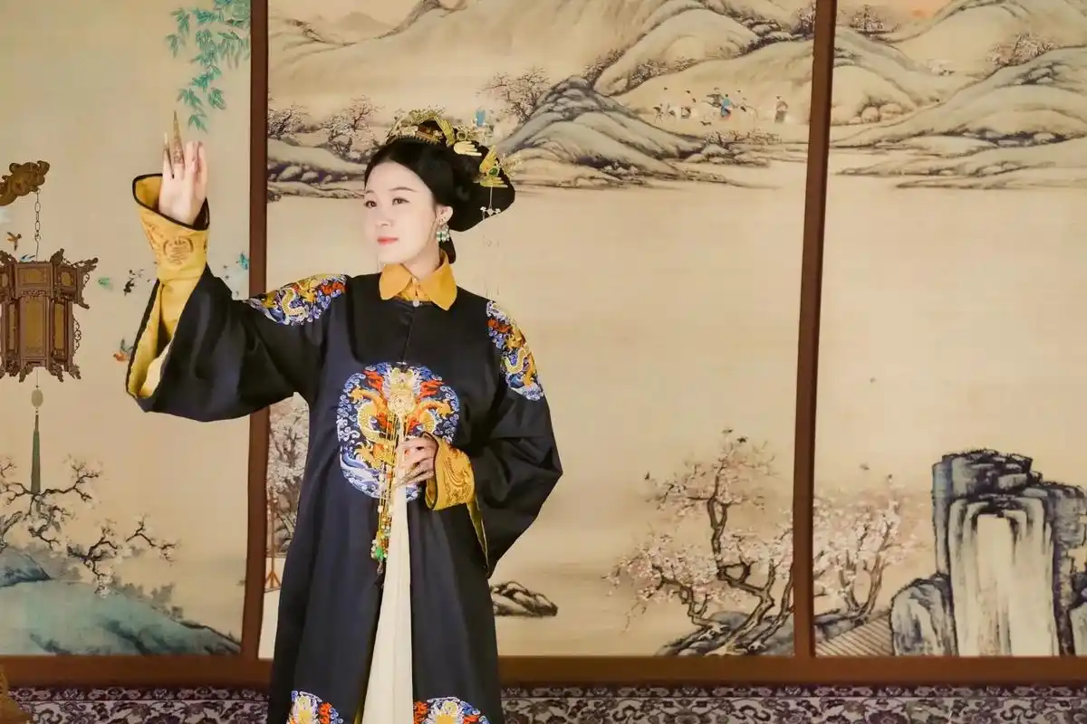 盘子女人坊古装照