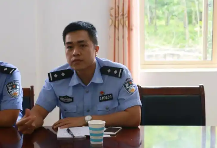 儋州公安交警联合安监局交通局等多部门深入企业开展安全生产检查