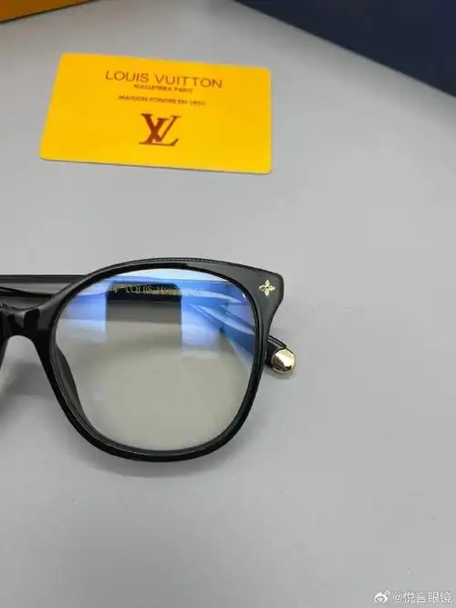 57口16-145 lv字母图案镜腿 高品质不规则板材复古猫眼形时尚眼镜架
