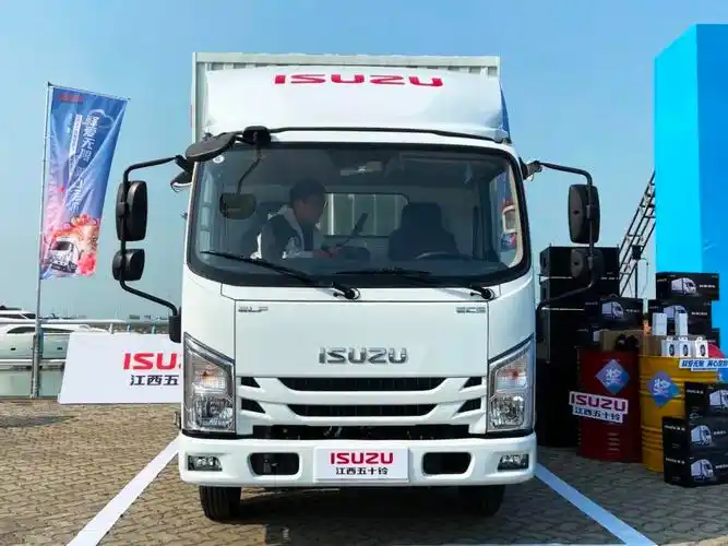 江西五十铃翼放轻卡126马力原厂箱自重更轻拉得多