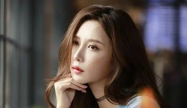 邓君逸为什么改名叫潘时七?潘时七男朋友是