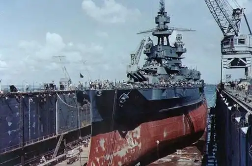 宾夕法尼亚战列舰