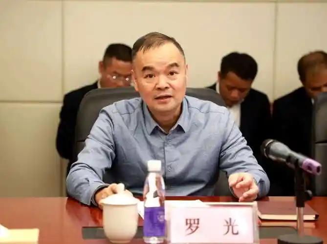 北投集团党委书记董事长朱坚和到广西路建集团调研指导工作