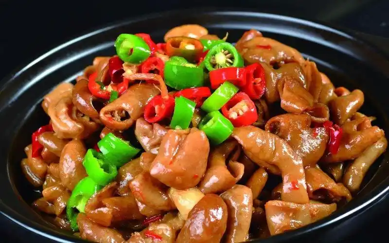 【爆炒肥肠】肥肠这样爆炒才香!