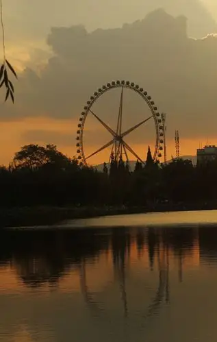 云卷云舒,尽成画图.