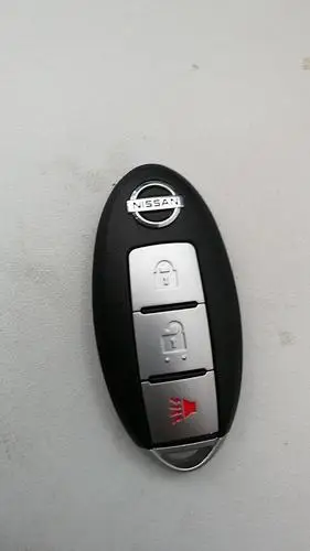 尼桑新阳光汽车钥匙