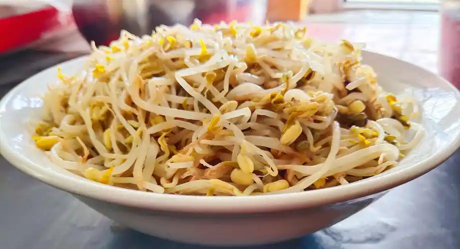 平均四天发好一大盘,一直接着发没有间断过,豆芽菜品做到现在还没有做