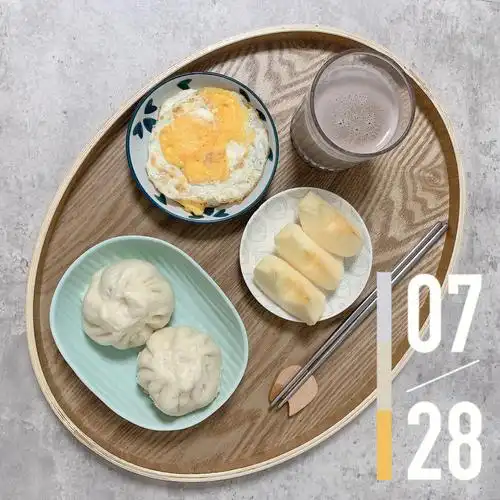 自制豆沙包女儿的早餐