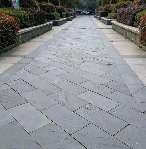 的时候,对于室内 室外地面铺装的选材,总是纠结于天然石材与瓷砖之间