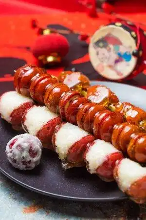 chinese traditional snack ice-sugar gourd