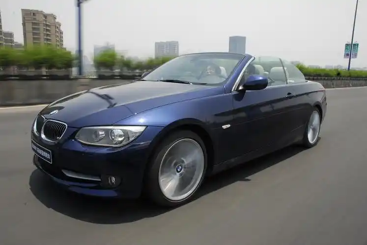 进口宝马3系双门轿跑车与双门敞篷车-外观