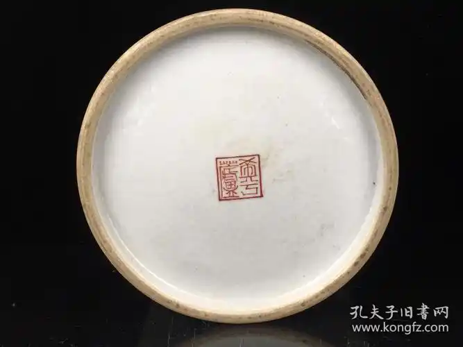 珠山八友王大凡手绘竹林七贤笔筒 画工精美 胎质细腻 细节如图