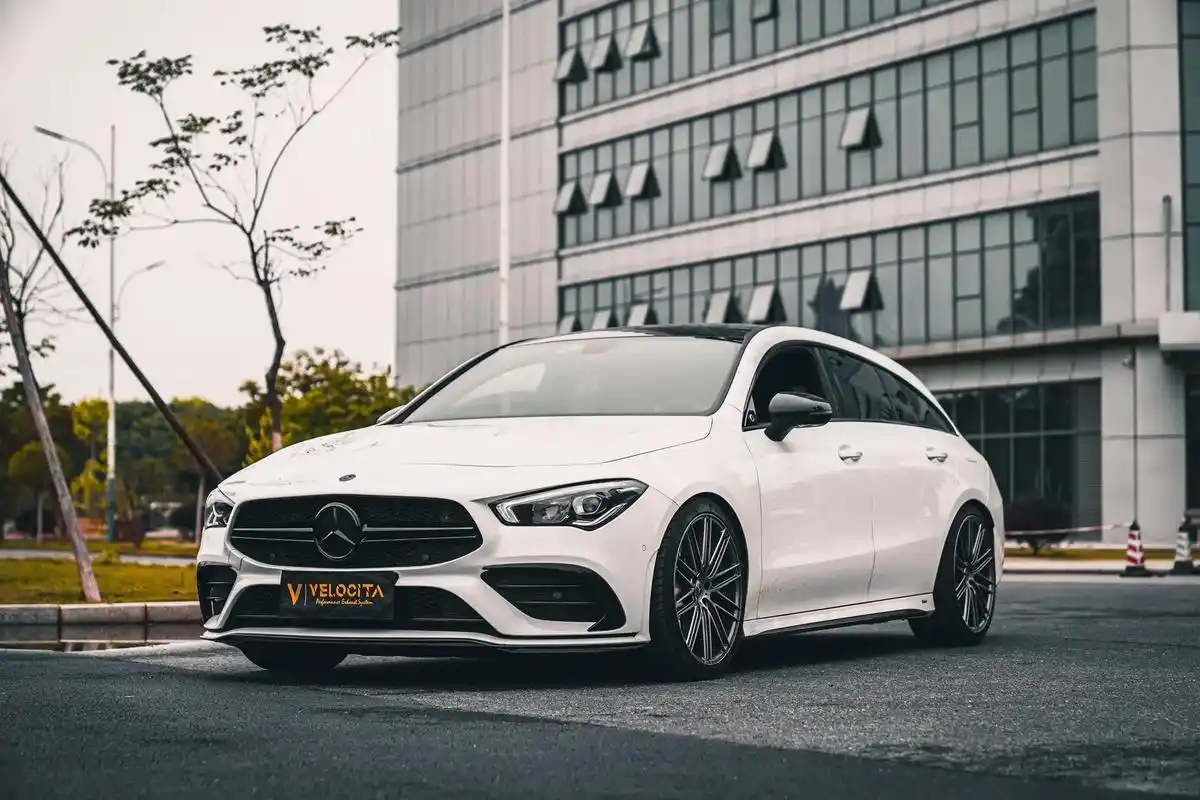 3t.奔驰cla200猎装 - 抖音