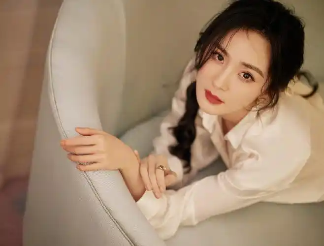 杨幂半面公主切