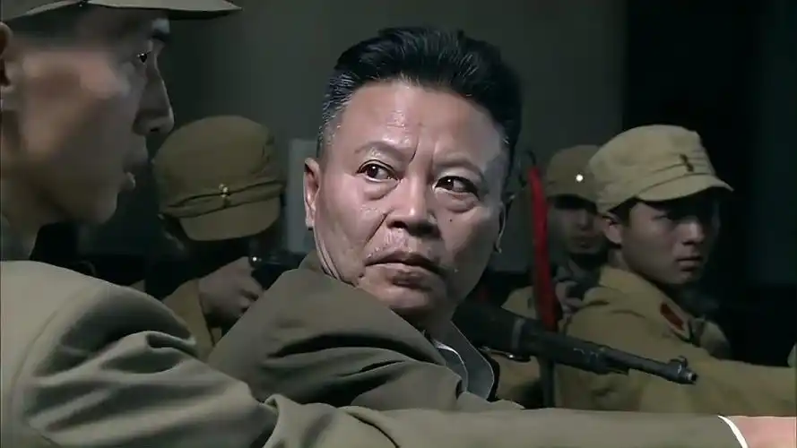 孤军英雄叛徒被手下背叛这一手玩的真是酸爽搁谁受得了