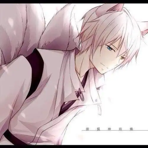 属于自己的战斗机还没有出现,草灯是哥哥清明留给他的战斗机降谷千纮