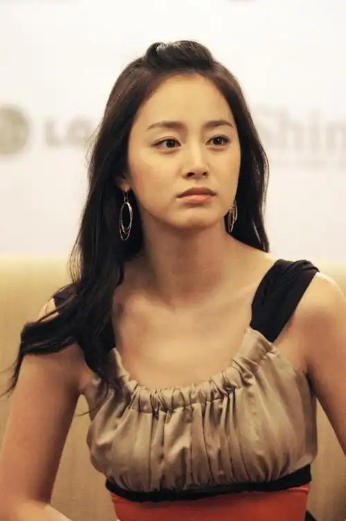 金泰希口碑崩坏?但韩剧里的完美人生就是照着她写的