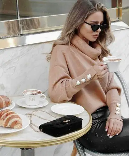 今冬最火的"奶茶色",让你时髦一整冬.-搜狐大视野-搜狐新闻