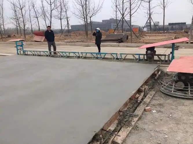 混泥土小型路面摊铺机修路混凝土整平机