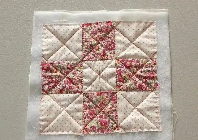 拼布基础教程详细图解拼接布料时常用的针法