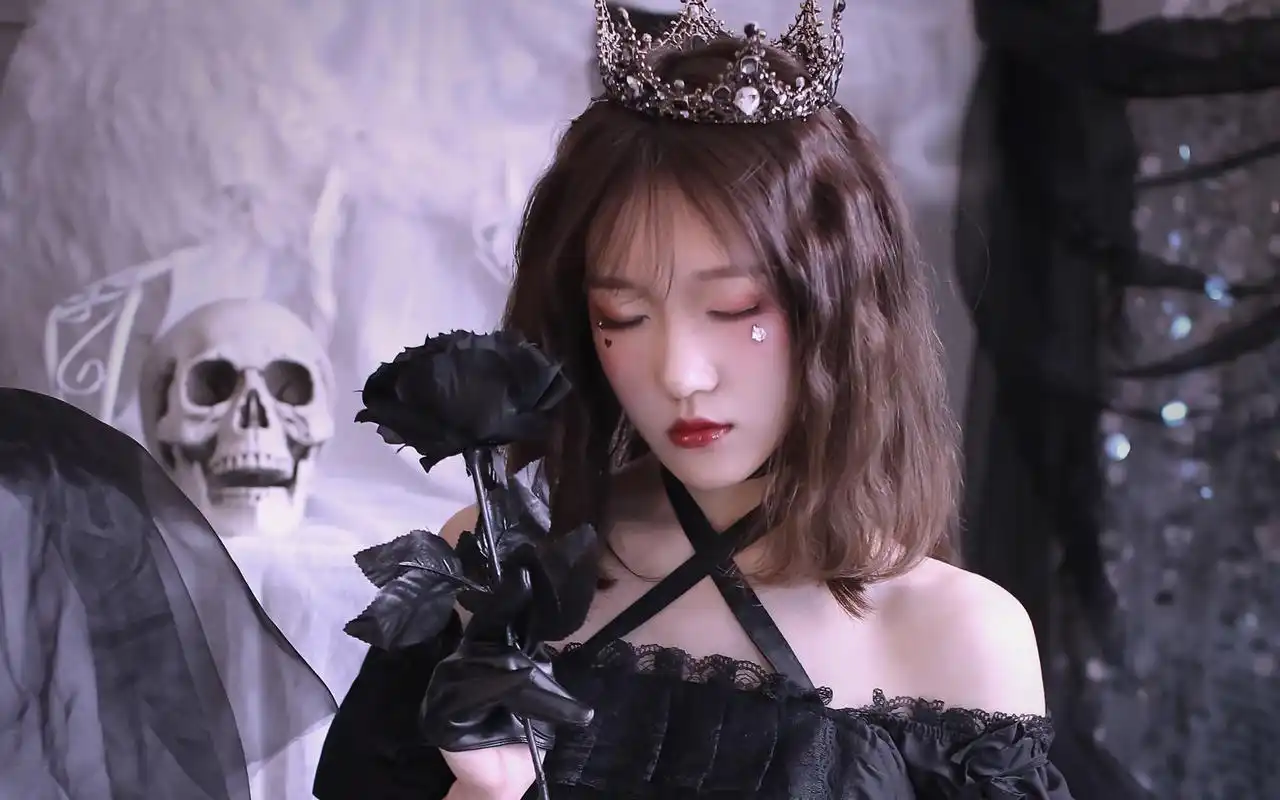 暗黑哥特风美女高清桌面壁纸