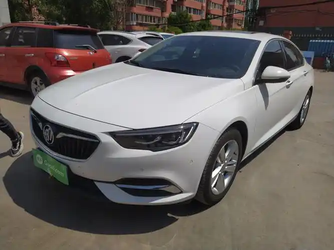 别克君威 2020款 1.5t 自动 552t豪华型 (国Ⅵ)