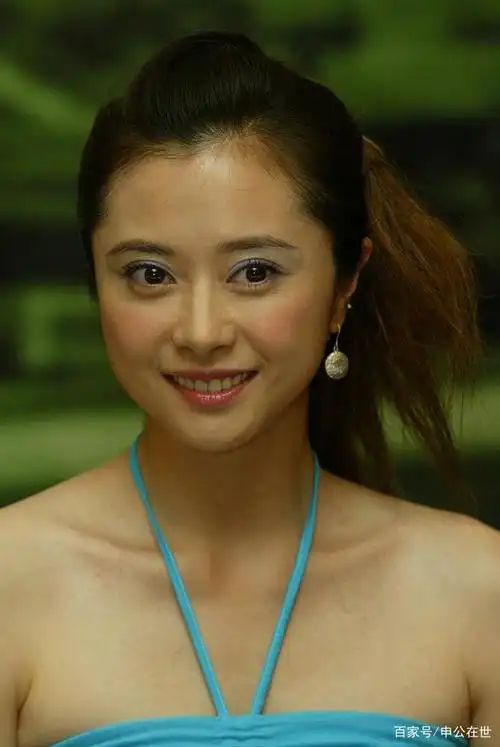 岁月未曾在她脸上留下痕迹,仪琳小师妹何美钿依然那么俏娇可人