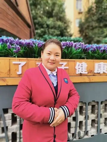 万国金色幼儿园——"最美教师""最温暖班级"评选活动